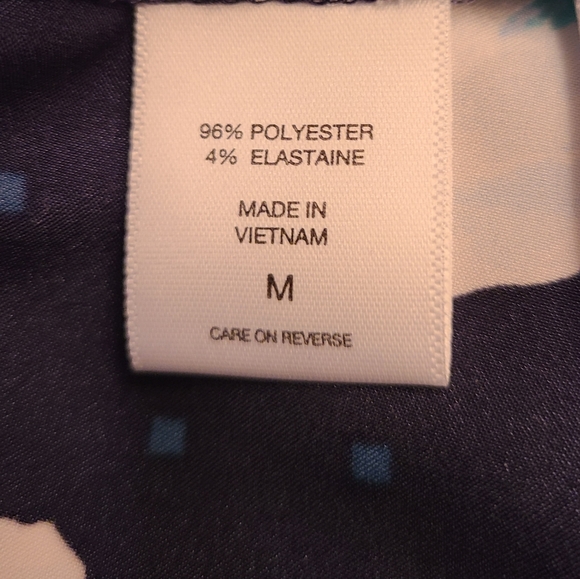 7th Avenue size M navy blue top - Picture 10 of 10